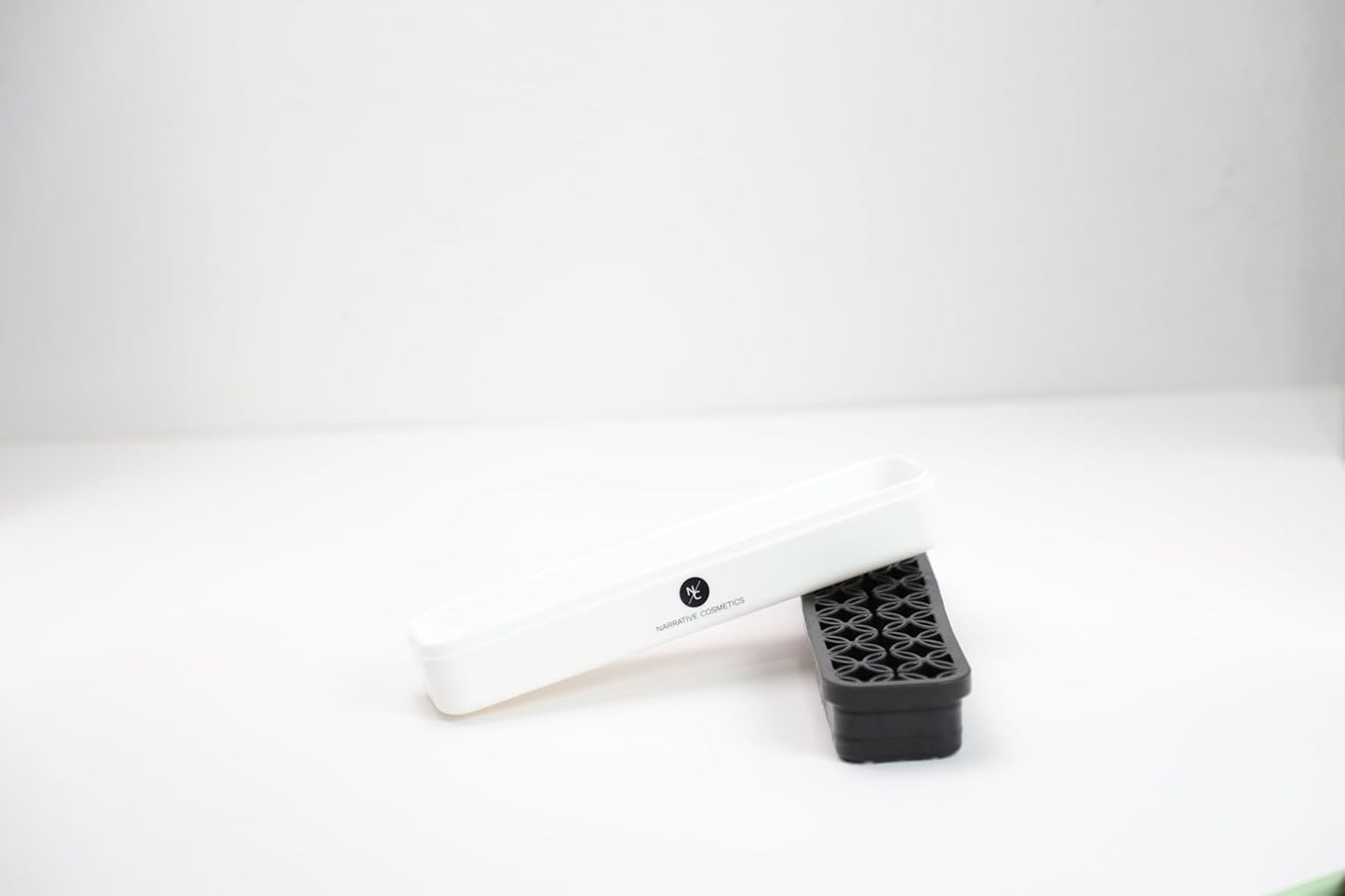 Upright Silicone Brush Holder with Square Corners - Black