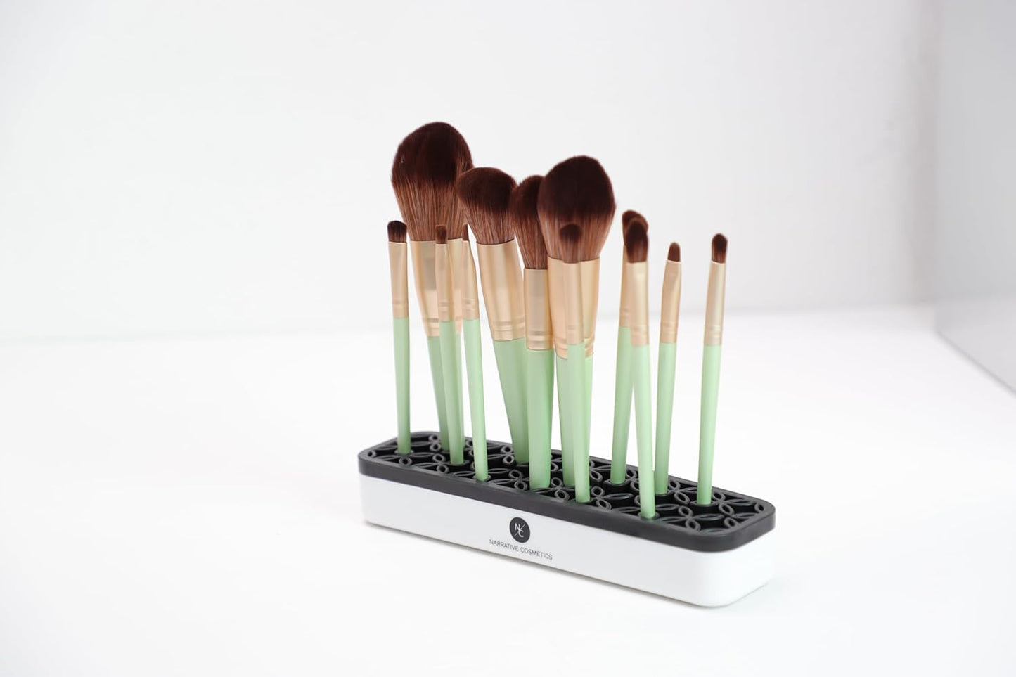 Upright Silicone Brush Holder with Square Corners - Black