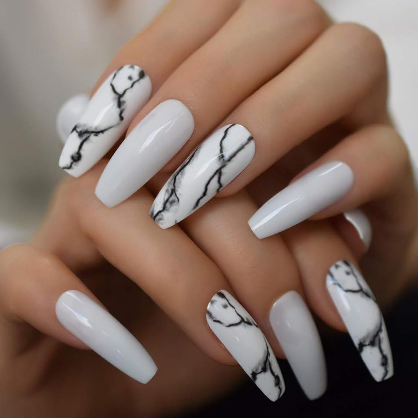 20Pcs Nail Art Brushes Tool Set, Nail Art Double-End Tools, Nail Liner Brushes, Silicone Pen Dotting Pen Tools Nail Art Kit for Home Nail Art DIY Salon Use-Black