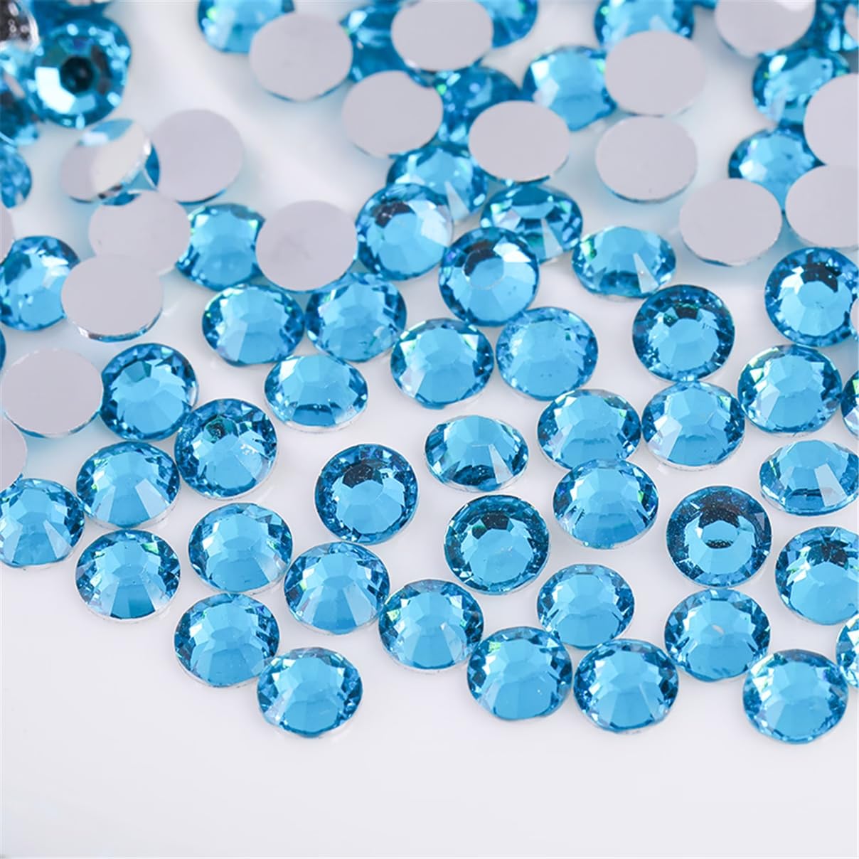 3000 Pieces SS12 3mm Flatback Rhinestones Clear Glass Round Gems Crystals for Nail Art DIY Crafts Clothes Shoes Bags （Aqua Blue）