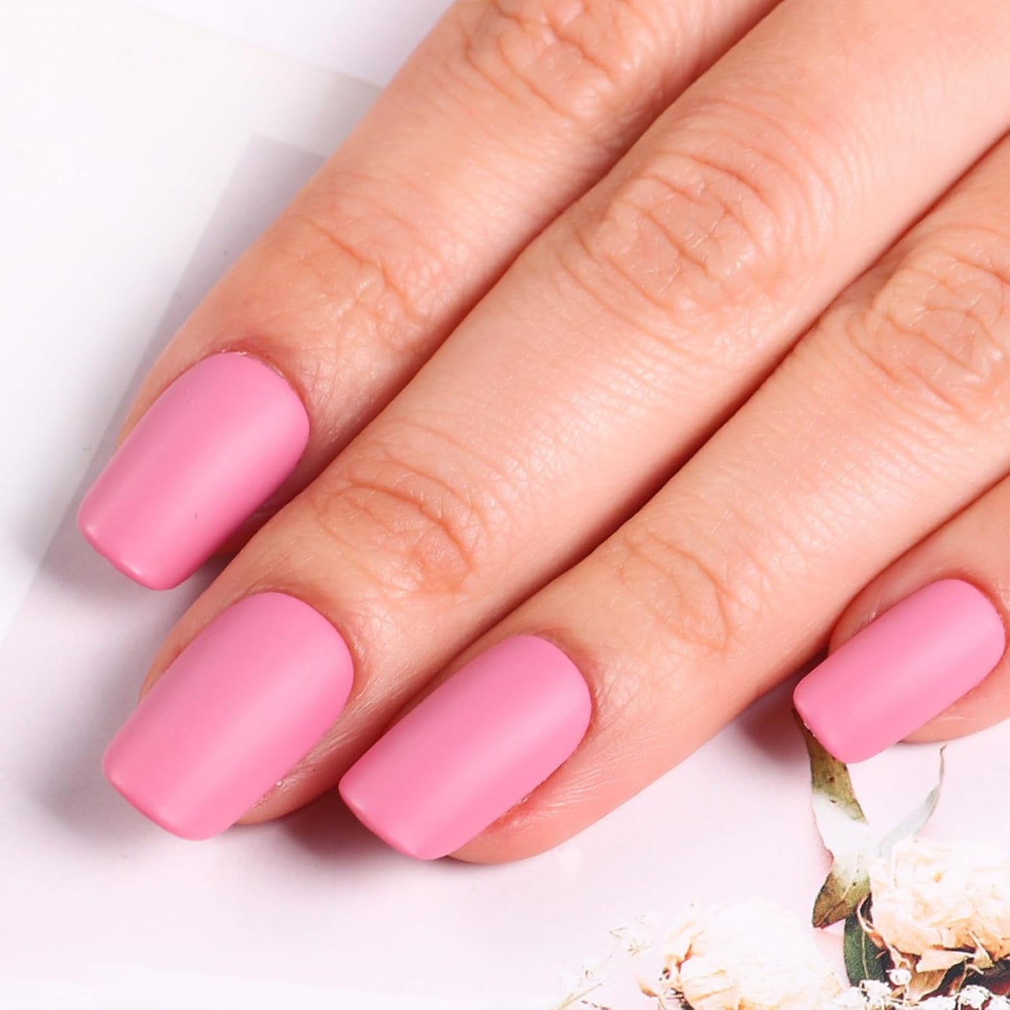 Matte Nail Polish Air Dry Nail Lacquer for Nail Art Varnish, Mist Effect Matte Finish Velvet Nail Polish, 0.35 fl oz (Deep Pink-22, 10 ML)