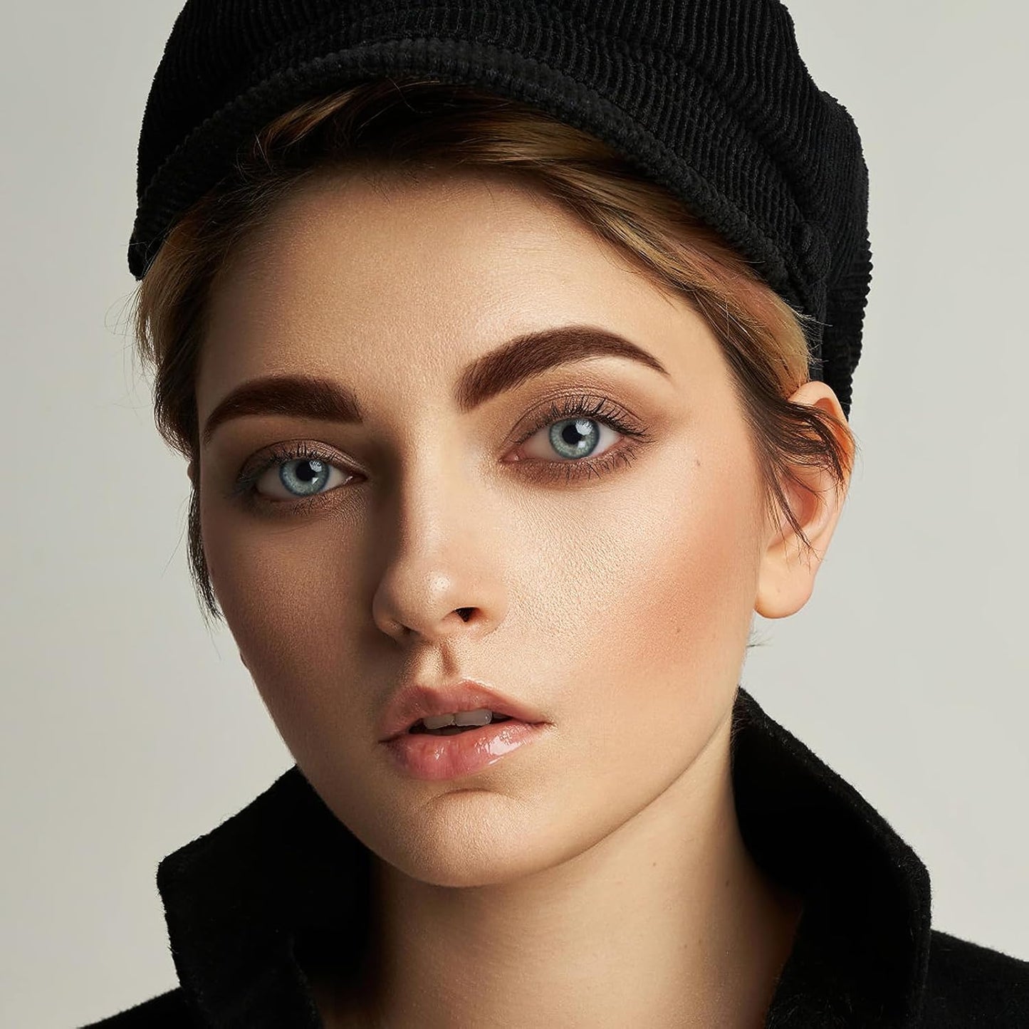 Boobeen Eyebrow Powder Kit, 2-color Waterproof Eyebrow Palette Makeup to Definer & Filler Brows, Eyebrow Color Powder Shape Natural Looking Brow - with Mirror Brush