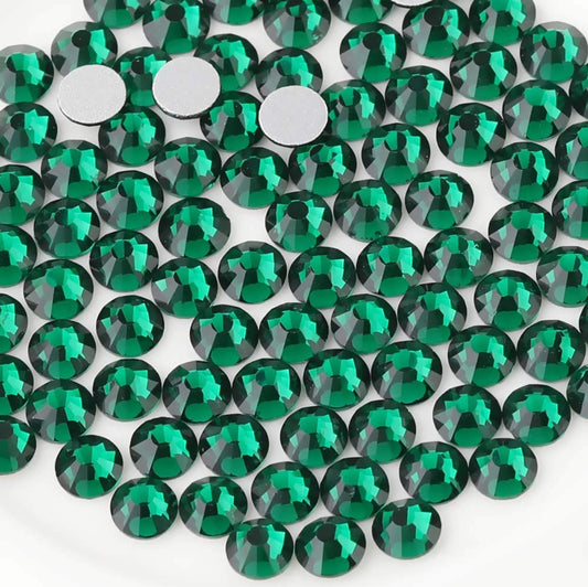 beadsland Flat Back Crystal Rhinestones Round Gems, Emerald (2.3-2.5mm) SS8/1440pcs