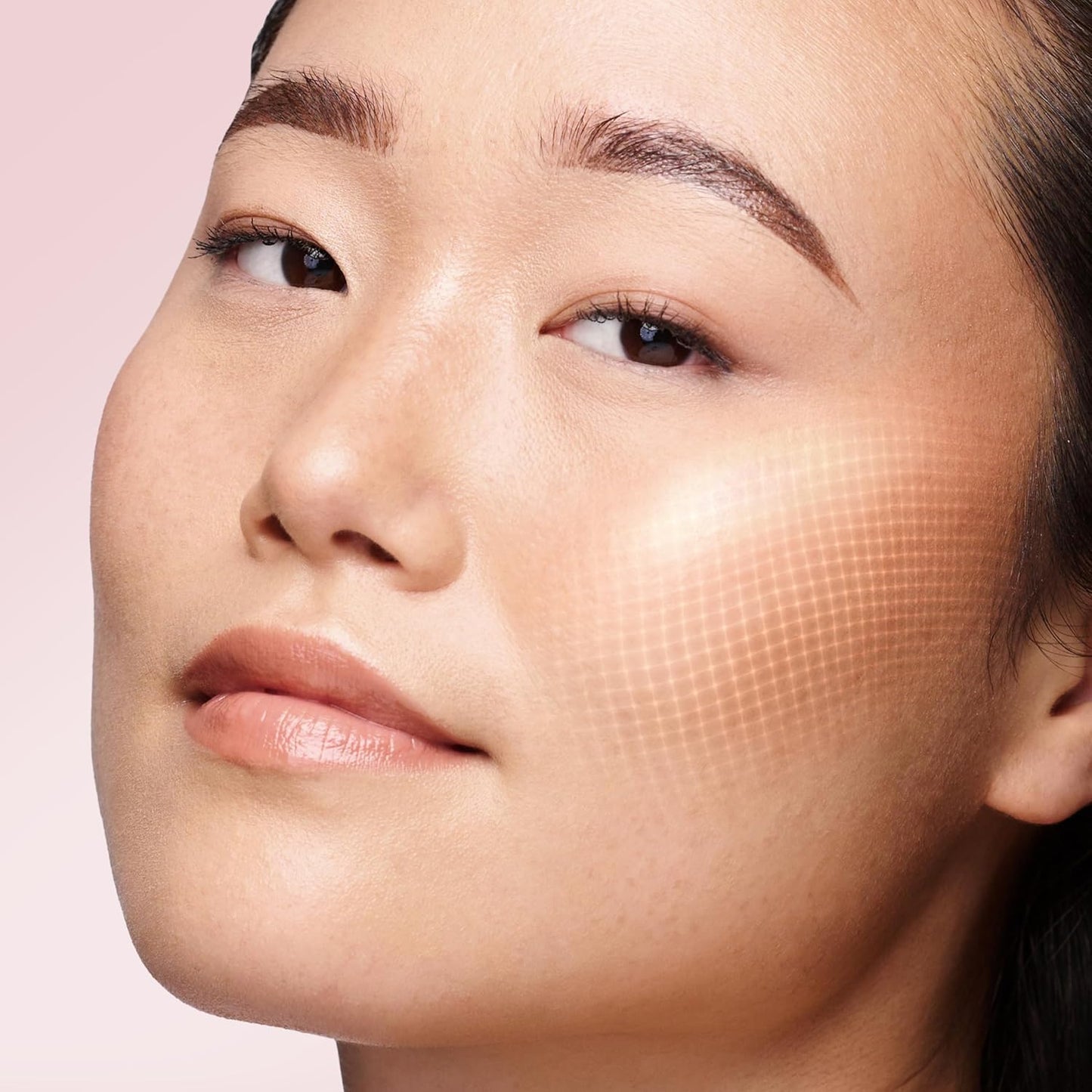 Liz Earle Cleanse & Glow Transforming Gel Cleanser - Gentle Cleanser Face Wash & Makeup Remover - Helps Minimize the Appearance of Pores and Reveals Luminous, Glowing Skin (150ml)